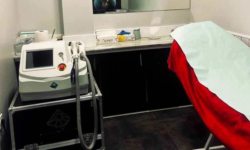 Image 8: Tratamiento facial "Total Face" con radiofrecuencia en Marfil Zaragoza