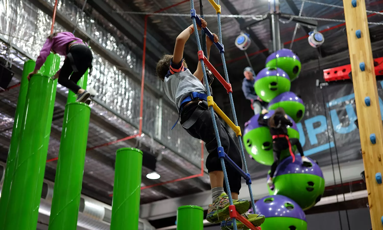 Enjoy a Fun-Filled 1 Hour and 15 Mins Climbing Experience