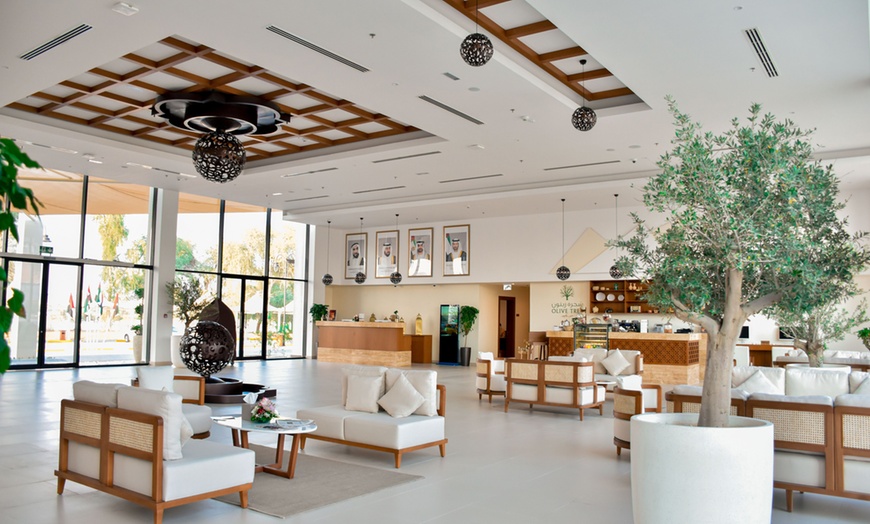 Image 4: 4* Abu Dhabi: One or Two-Night Stay with Breakfast or Half Board