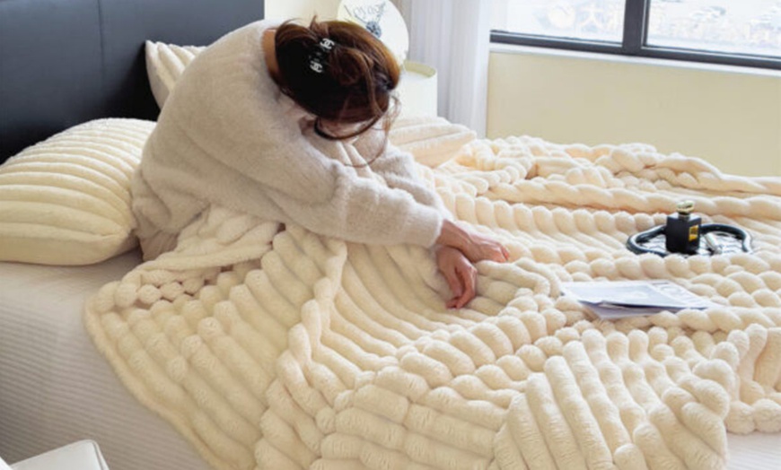 Image 2: Thick Plush Striped Winter Throw Blanket 
