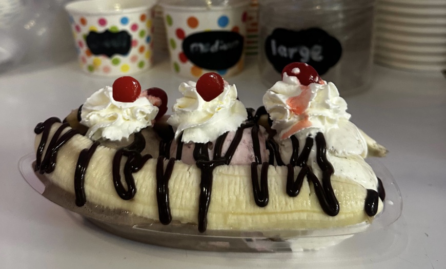 Image 9: $25, $40, or $70 on Food & Drink, Fudge Sundaes, Ice creams, & More