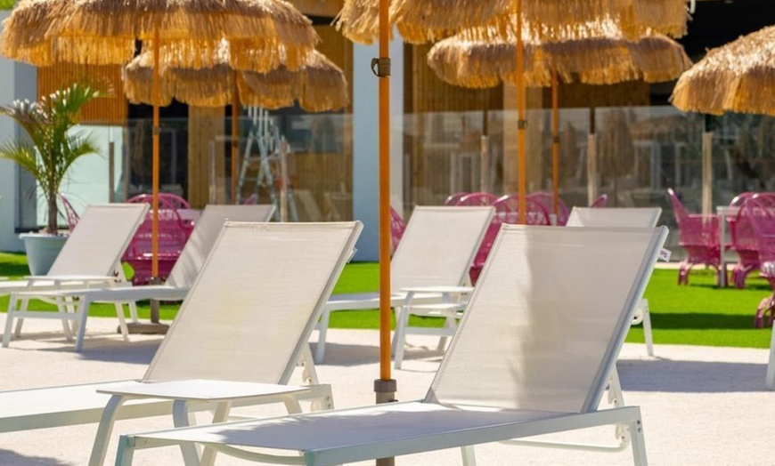 Image 8: Day pass para 1 o 2 con opción a cama balinesa, cóctel o almuerzo