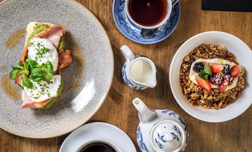 Image 14: Craigavon: Double Room with Breakfast