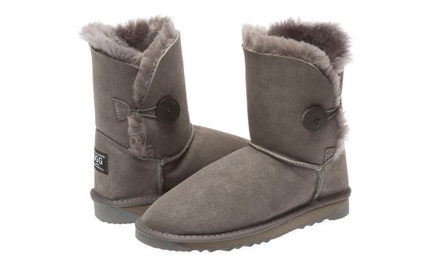 Image 5: Australian Leather UGG Boots