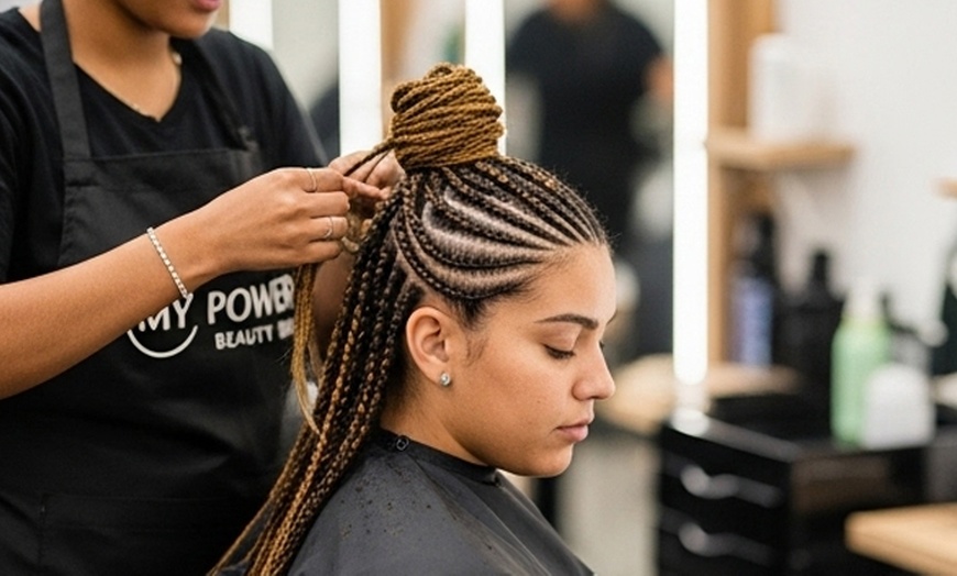 Image 2: Choice of Jumbo, Large or Medium Knotless Braids – Styled by Experts 