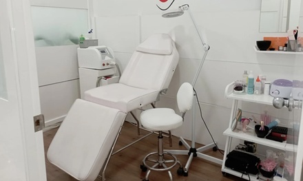 1 sesión de Dermapen facial con relleno dérmico y coctel de vitaminas - Mimate ya Valencia