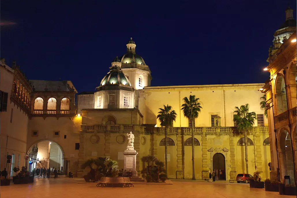 Sicilia 4*: camera con colazione o mezza pensione al Mahara Hotel
