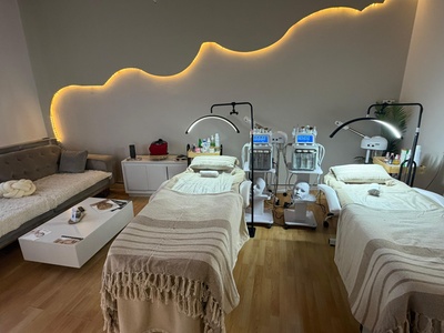 30 Min. Rücken-Massage für 1 Person - Youshi Beauty