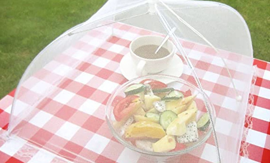 Image 7: Four or Eight Large Pop-Up Reusable Mesh Food Covers