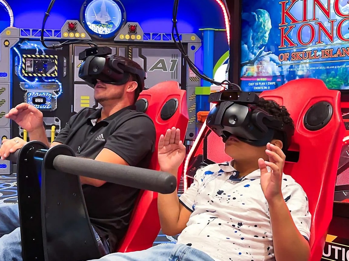 Enjoy 200 Play Credits 200 Prize Tickets with One Appetizer