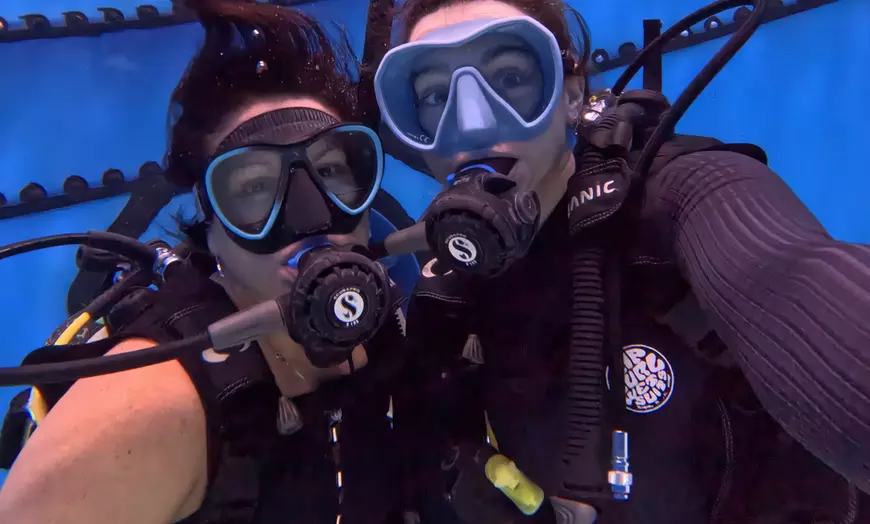 Image 2: Discover Scuba Dive for One or Two - Dive Into Adventure!