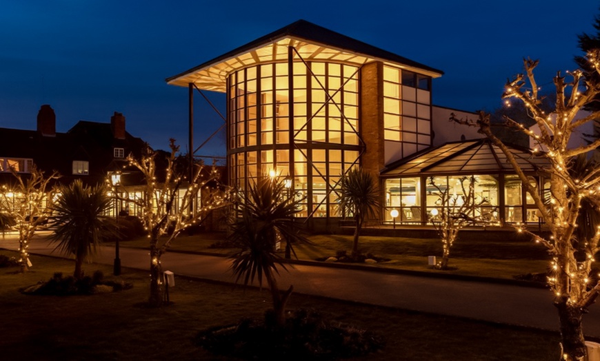 Image 5: Enjoy Sparkling Afternoon Tea with Prosecco for up to Four People