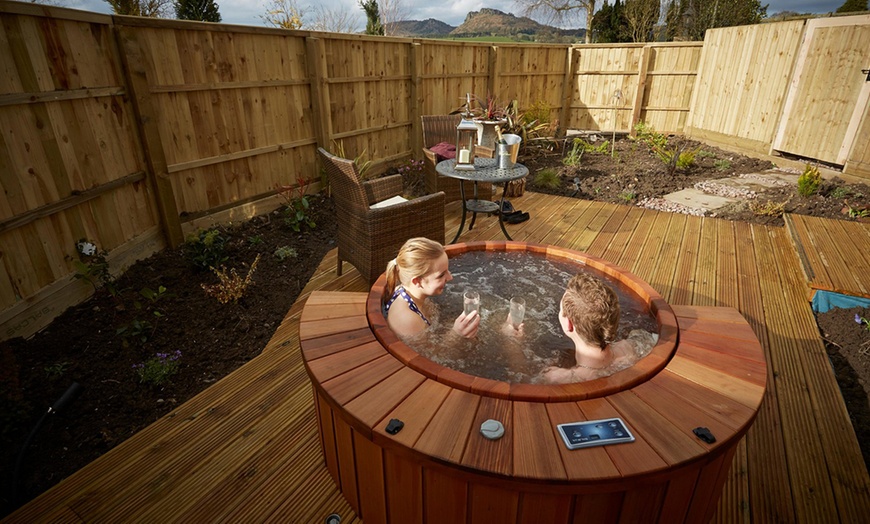 Image 4: 3.5-Hour Spa Access & 2-Course Dining at 4* Three Horseshoes Inn & Spa