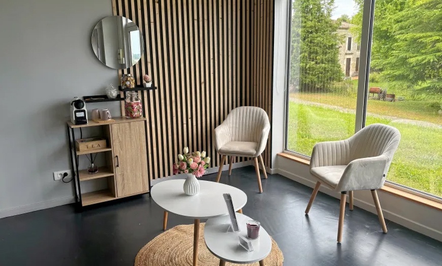 Image 7: Offre détente : massage, gommage et soin visage