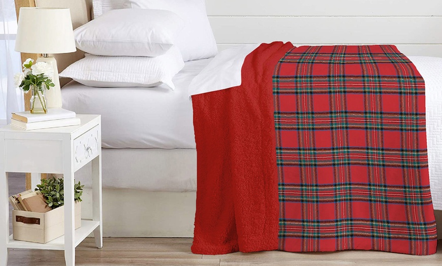 Image 27: Manta Sherpa suave y cálida