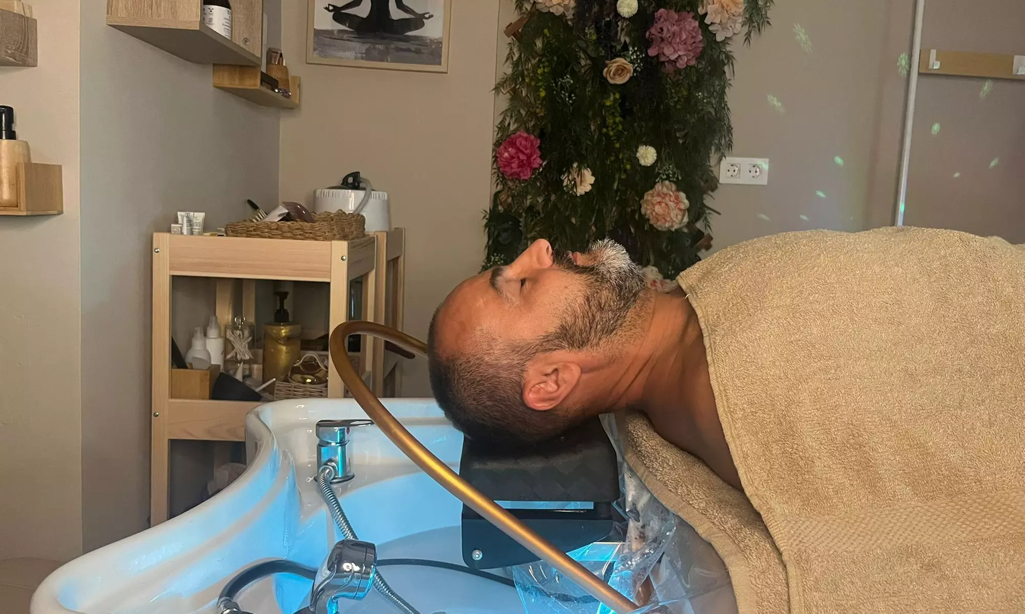 45, 60 o 90 minutos de tratamiento head spa con bebida de cortesía