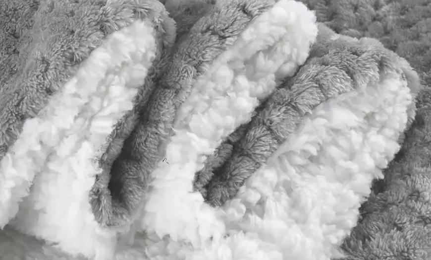 Image 13: Manta de sherpa Winnipeg 