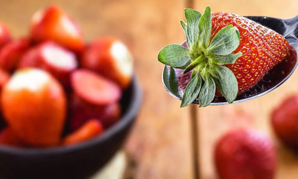 Summer Strawberry Harvest Collection
