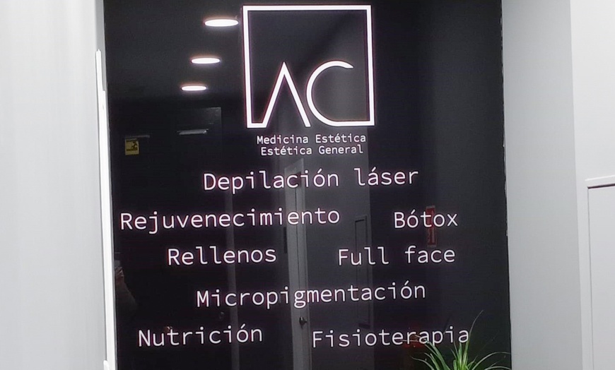 Image 5: 1, 2 o 4 sesiones de tratamiento corporal con HIFU y Ultratone