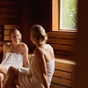 Image 2: Tageskarte für Pool & Sauna, opt. Rücken-Massage/Dinner für 1-2 Pers.