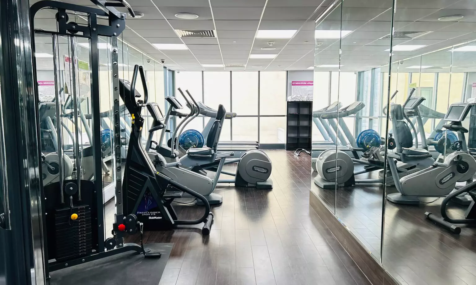 Kingston: One or Two Nights Stay