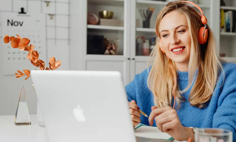 Individual or Bundled Online Adobe Design Courses from International Open Academy