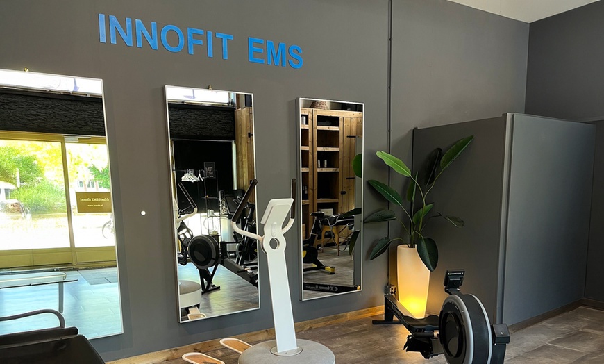 Image 2: Efficiënte en persoonlijke EMS-training voor een strakker lichaam