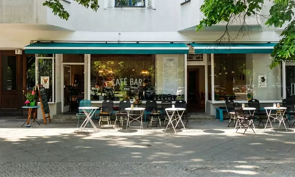 Reichhaltiges modernes Frühstück nach Wahl für 1 bis 4 Personen