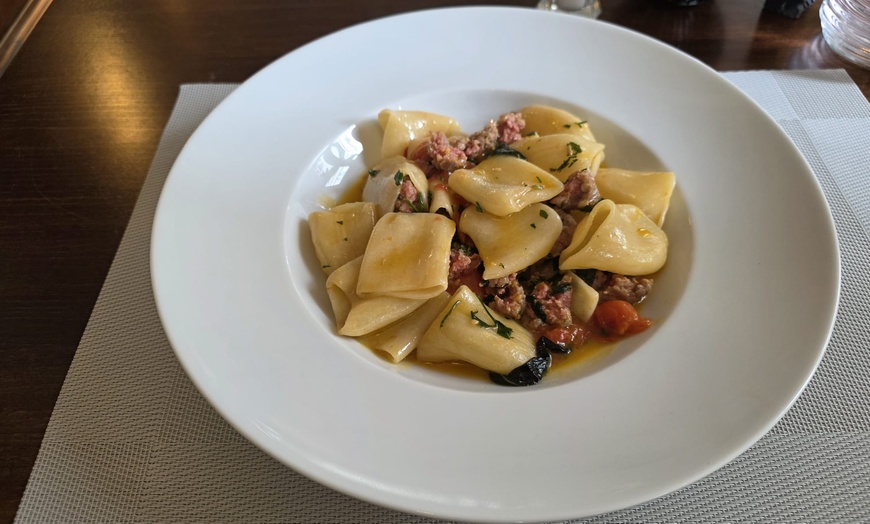 Image 2: 4-Gänge-Gourmet-Überraschungsmenü für 1 bis 4 Personen