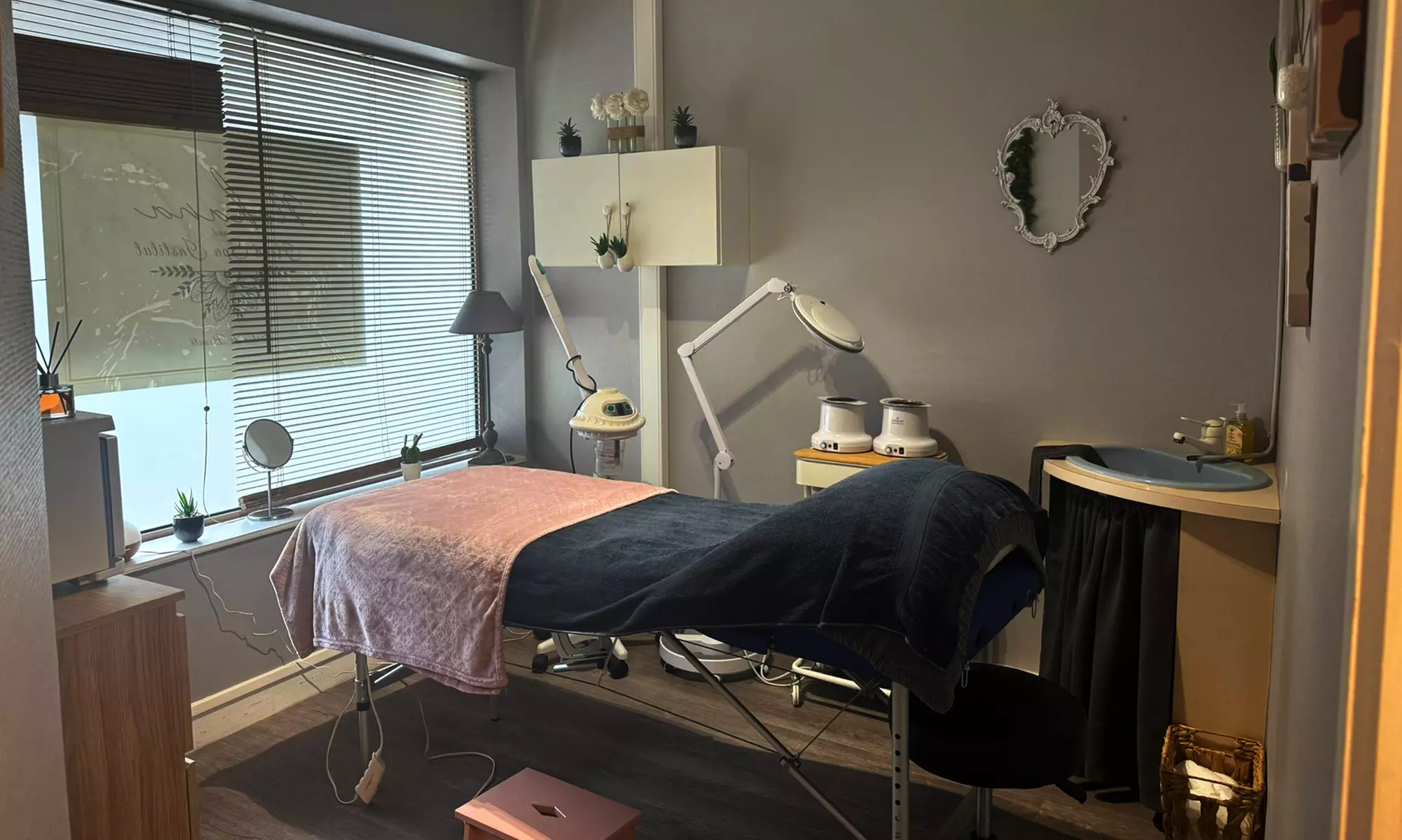 Soin du visage Kobido de 40 min et/ou soin anti-âge d'1h avec Nohana (jusqu'à 69% de remise) - Image 3