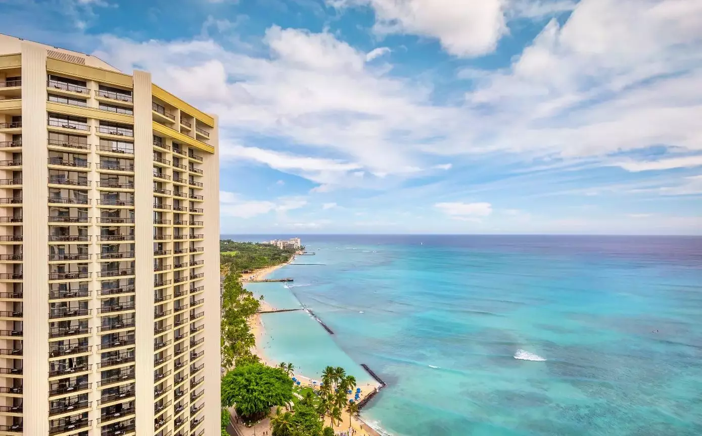✈ 4-Day Hawaii Vacation with Air from Great Value Vacations