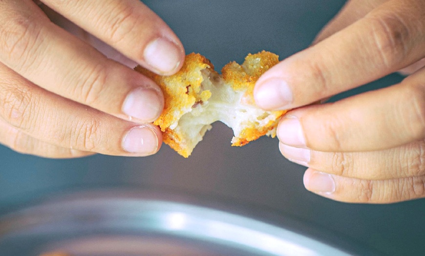 Image 3: Menú mediterráneo para 2 personas con paella mixta a compartir