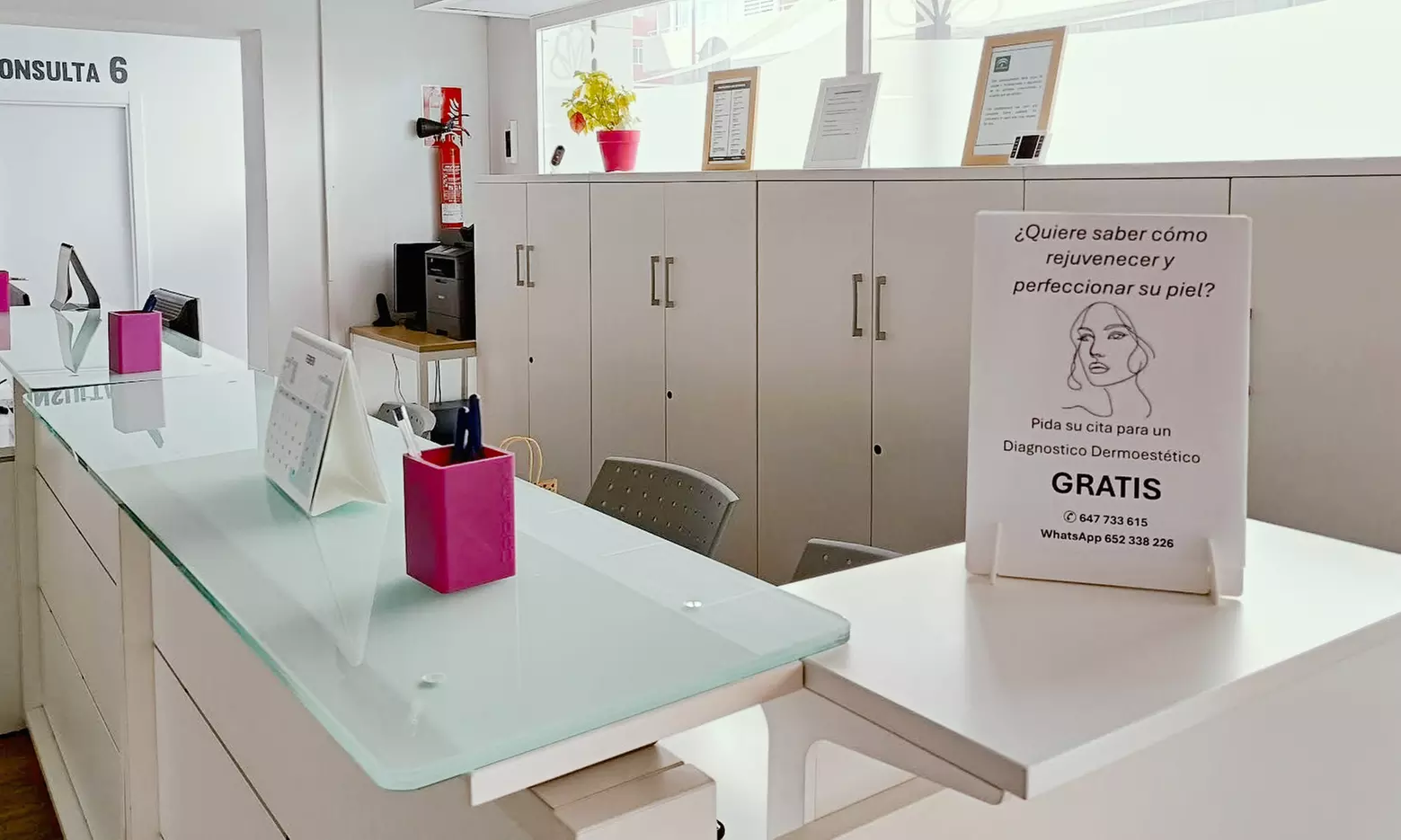 Hollywood peel facial con láser Picosure, skin scrubber y vitaminas