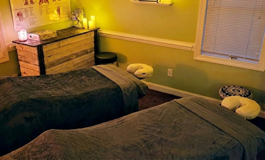 Image 3: 90-Min Solo or Couples Custom Massage w/w/o Cold Stone Gua Sha Facial