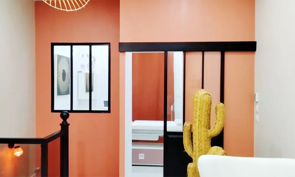 Massage et soin visage avec Divines Institut