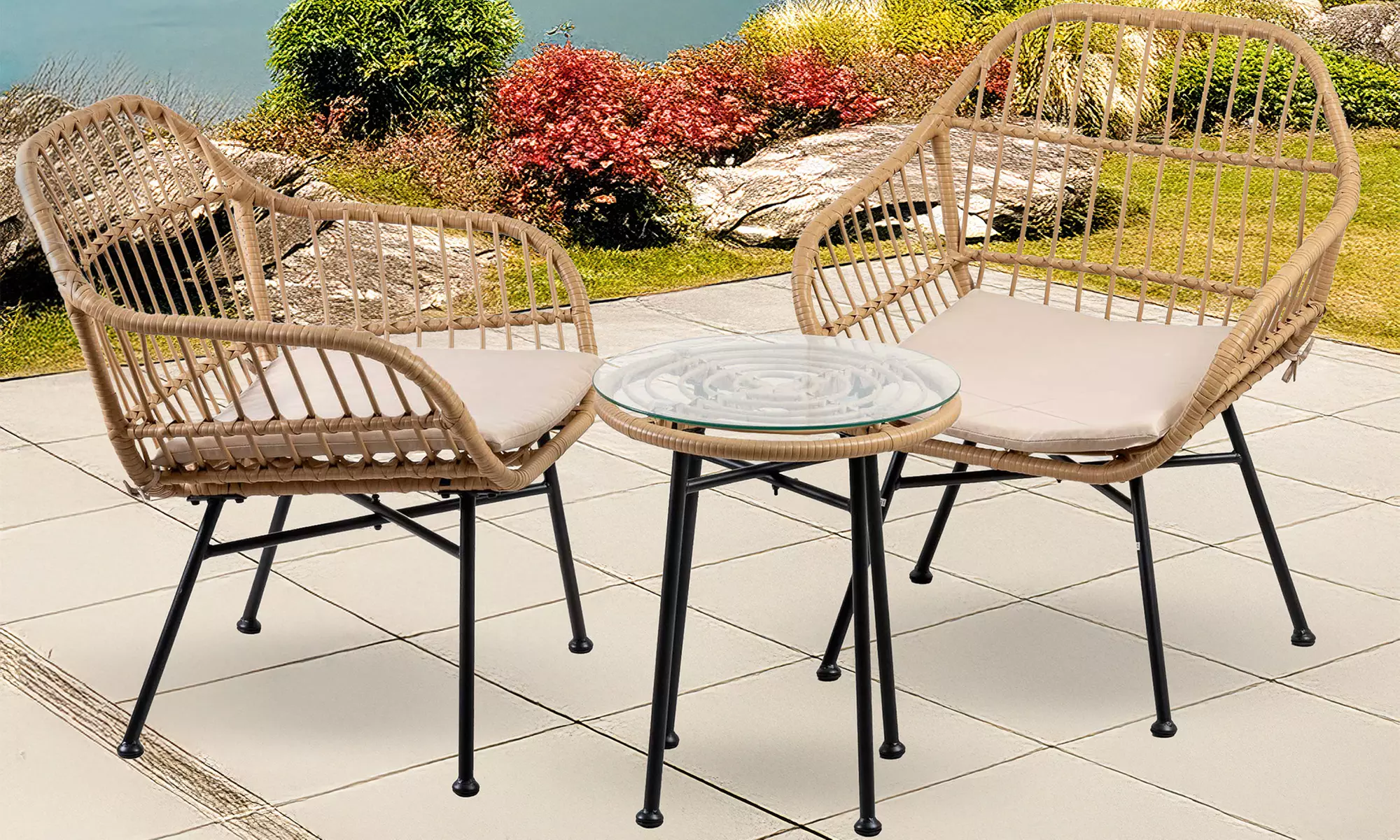 Salottino da giardino con tavolino e sedie, resistente ai raggi uv, alla ruggine, cuscini waterproof inclusi - Primary Image