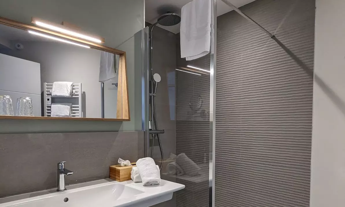 Plouguerneau : chambre double vue mer avec petit-déjeuner en option