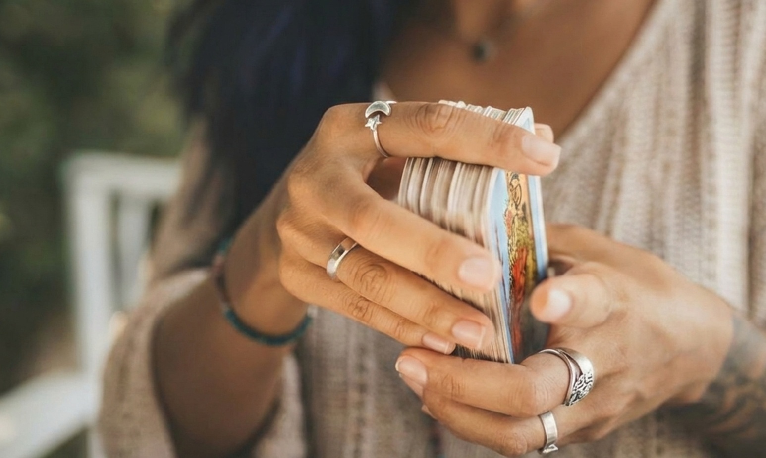 Sesión de tarot, carta natal o limpieza energética por teléfono para 1