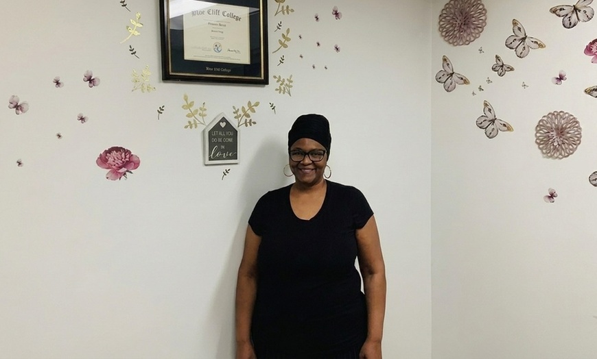 Image 2: Lymphatic Drainage and Prenatal Massages