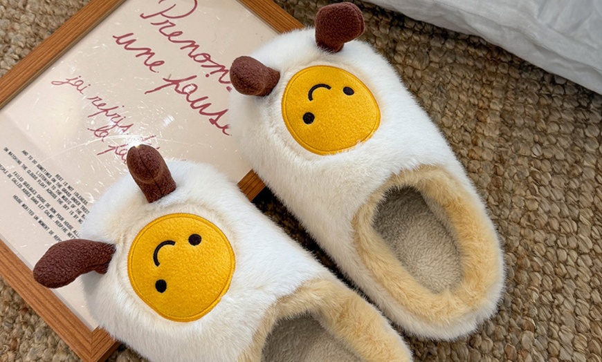 Image 18: Cosy Unisex Home Slippers with Non-Slip EVA Sole