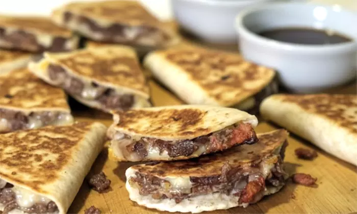 Catering prémium con 120 o 240 piezas con Cocina Gourmet Catering