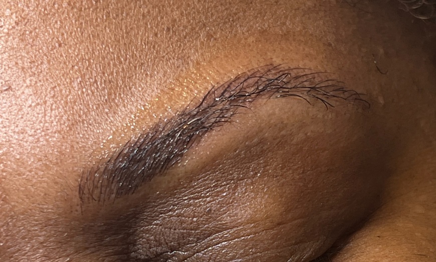 Image 2: Get Flawless Brows w One 3D Hair Strokes Microblading Eyebrow Sessions