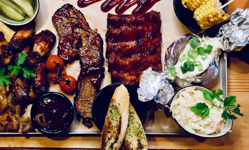 Image 2: BBQ-Erlebnis mitten in Frankfurt für 2 Personen