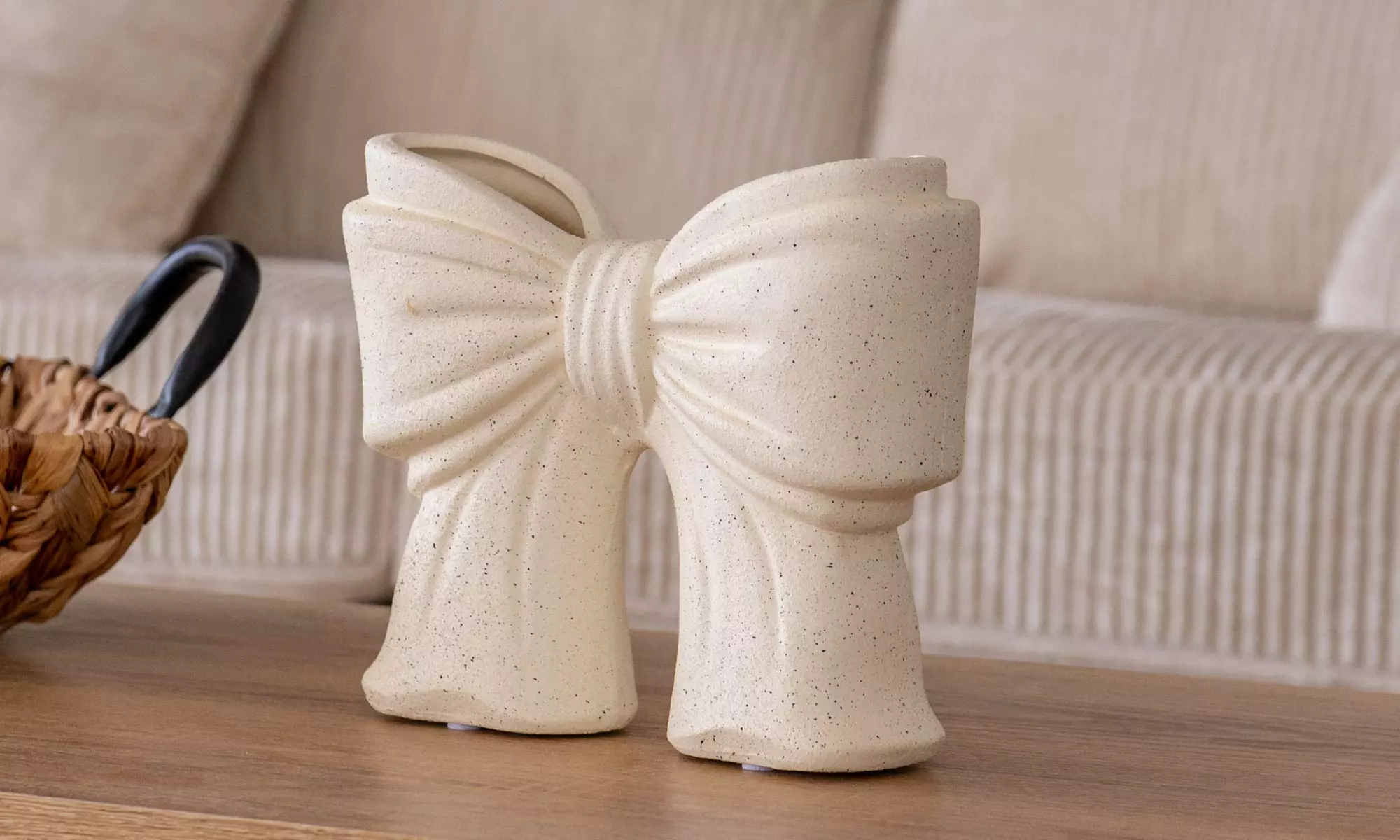 Vaso decorativo in ceramica