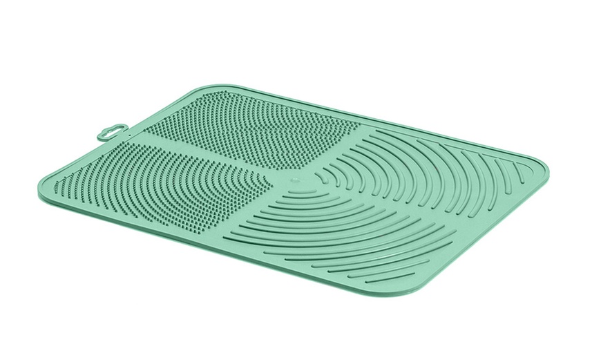 Image 24: Tapis rigide antidérapant de litière pour chat