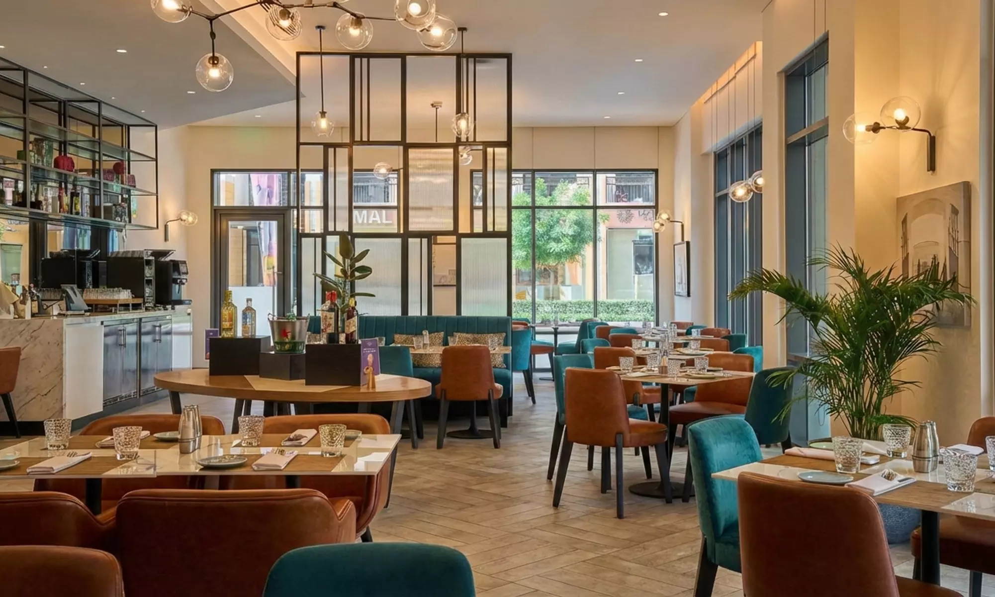 3 Course Lunch Menu with 1 Soft Drink or House Beverage for up to 4