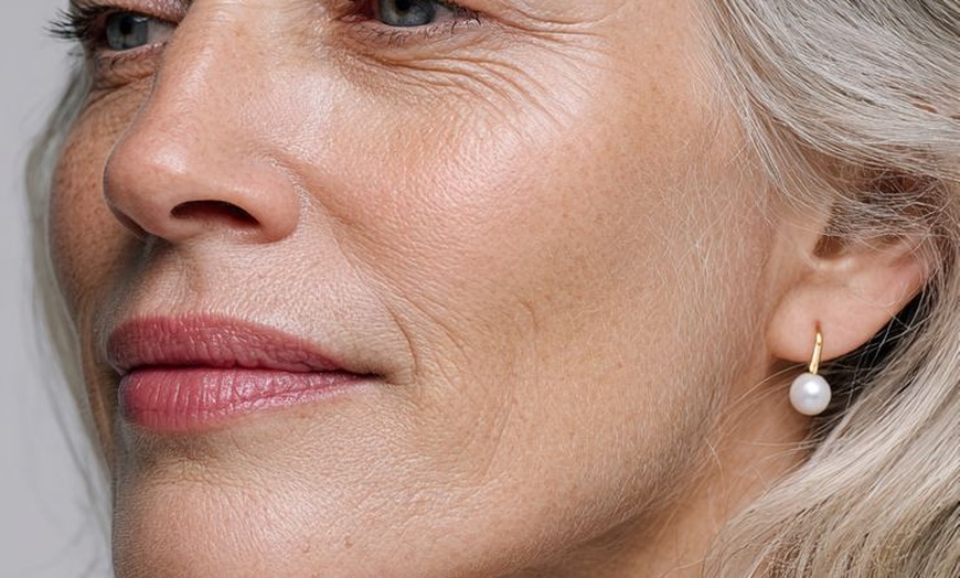 Image 7:  Xmas Glow-Up: Premium Facial with LED & Bespoke Mask ✨