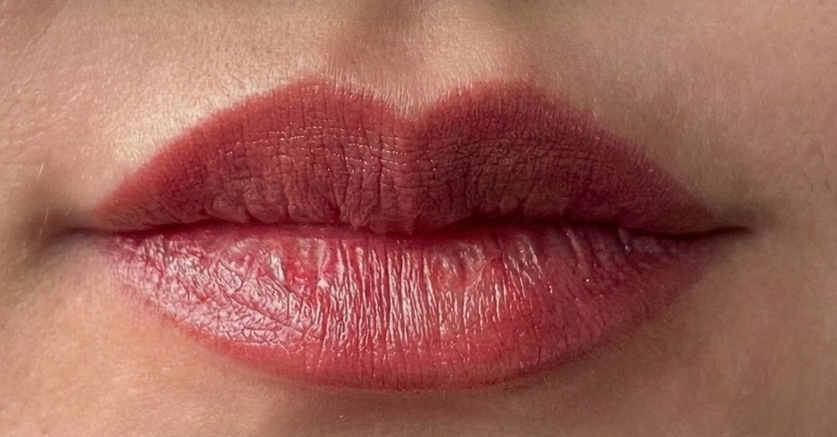Micropigmentación de labios Full Lips o Acuarela en Barcelona