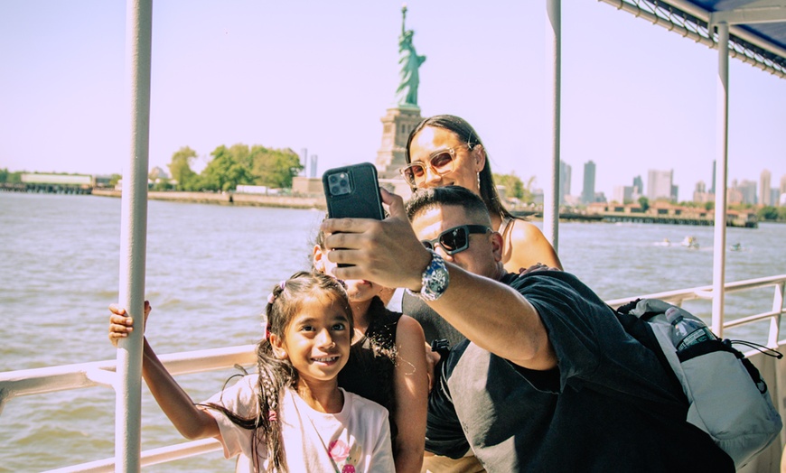 Image 18: Private 60-Min Guided Boat Tour for 1, 2, 4, or 6 Guests 