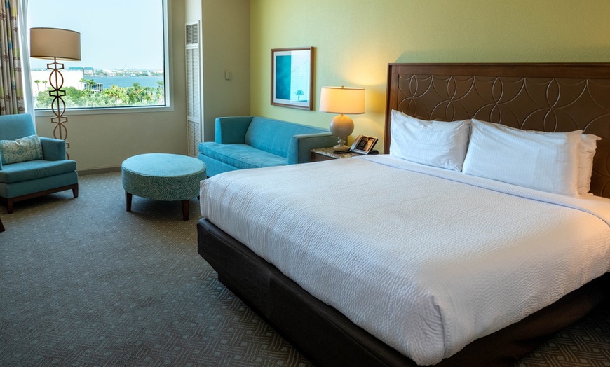 Image 4: Member Pricing: Coastal Galveston Resort, includes Value Pass
